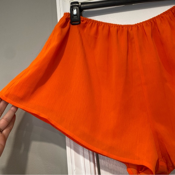 Reformation Lightweight Crepe Flowy Lined Shorts Tomato Orange Women’s Size 6 - Picture 2 of 11